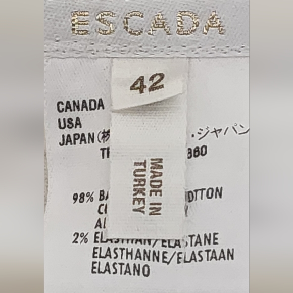 Escada White Red Lip Embroidered Wide Leg Jeans sz 42 US size 12 NWT - Picture 9 of 13